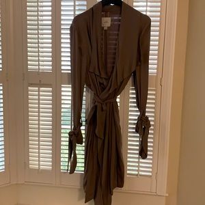 Thread and supply wrap coat